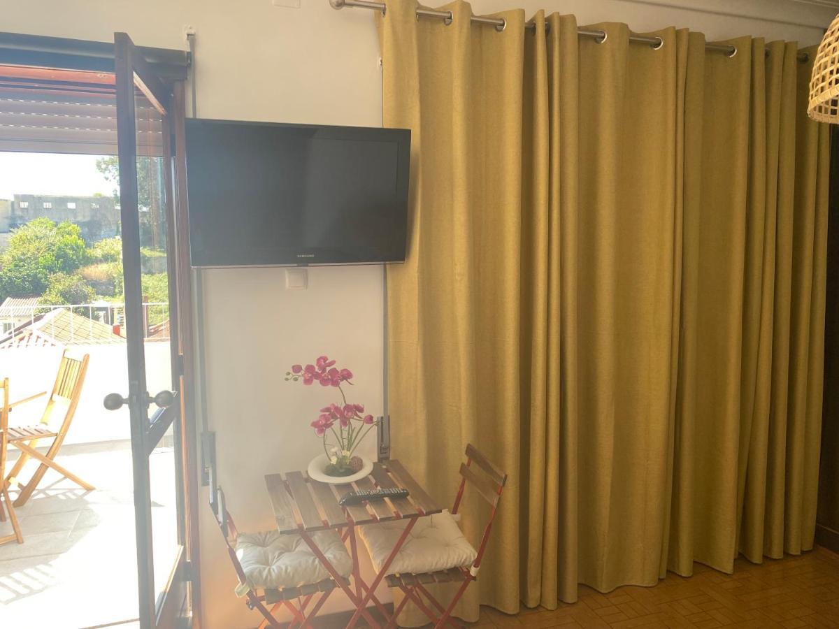 Apartamento Com Patio Na Rua Principal Da Cidade OOporto Esterno foto