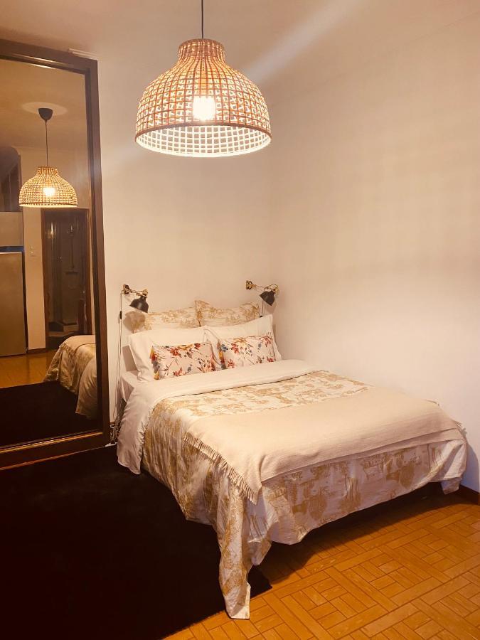 Apartamento Com Patio Na Rua Principal Da Cidade OOporto Esterno foto